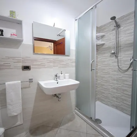 Bed and breakfast Milena 3*